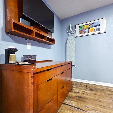 Golden Inn Seagoville Екстер'єр фото